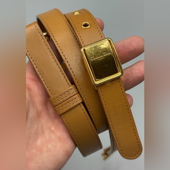 Christian Dior Bobby Smooth Leather Saddle with Strap - Picture 12 of 14